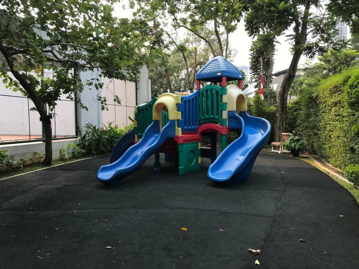 The Peak At Sudirman - 3 Bedroom Exclusive Private Appartement *